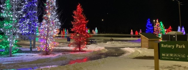 Rotary Park Freezeway at night